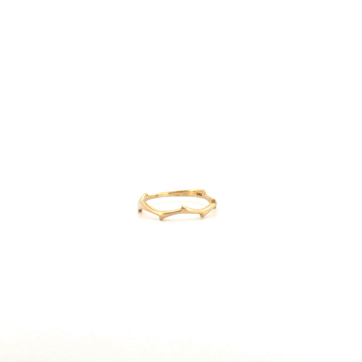 Zlatý prsten s lesní korunou